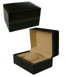 Schwarze Uhrenetui f�r eine Uhr aus Kunstleder